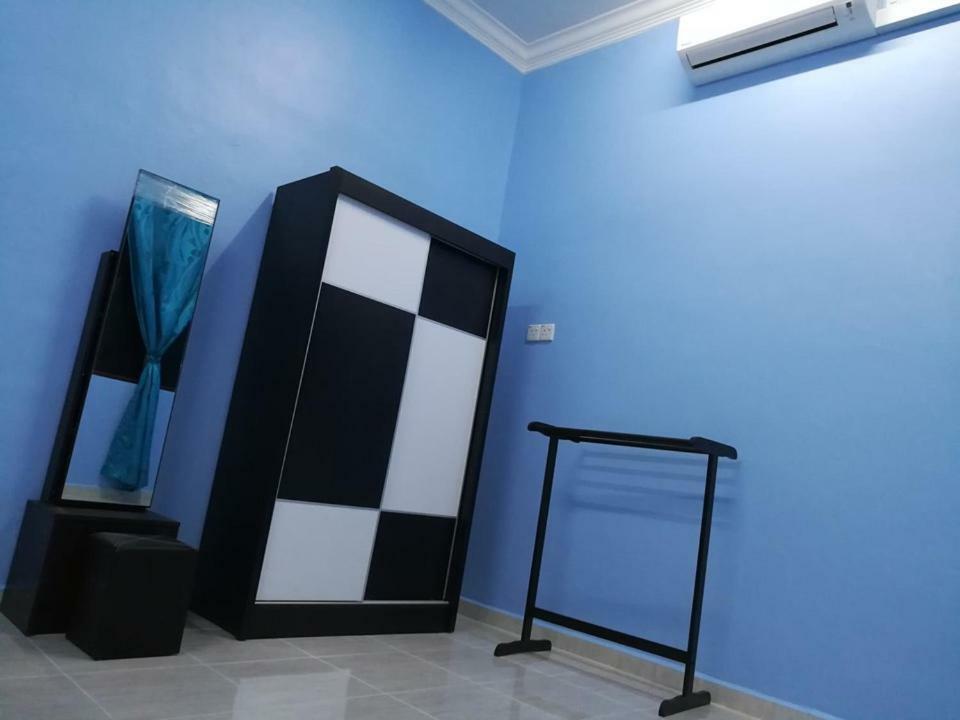 Homestay Damai Yusmila Kuala Terengganu Eksteriør billede